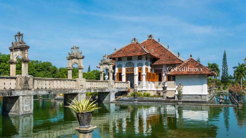 taman ujung di karangasem