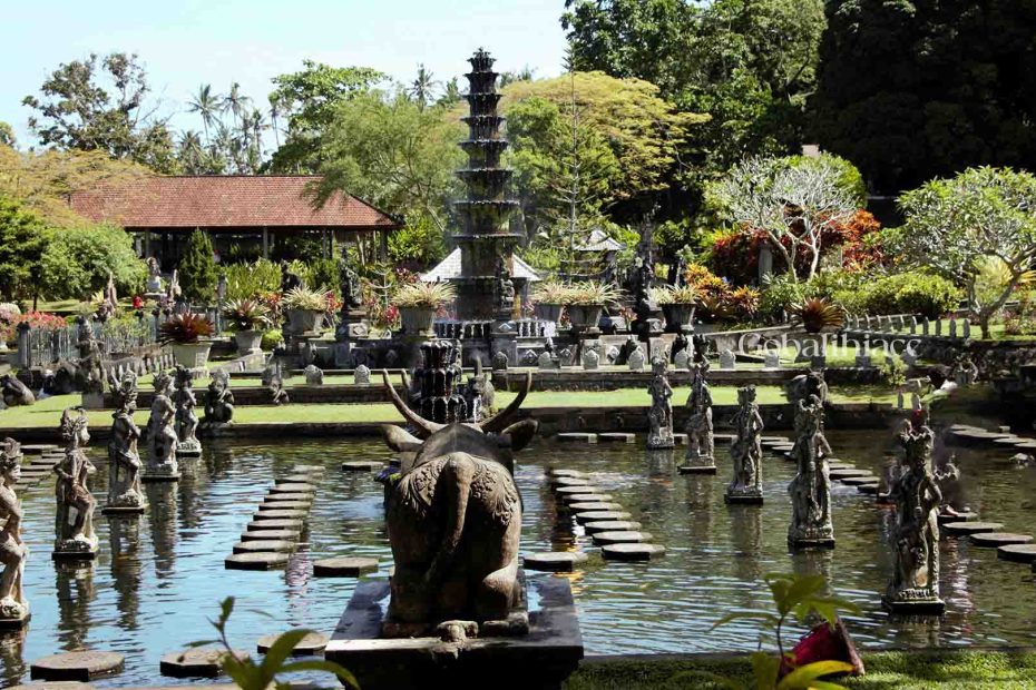 pura tirta gangga